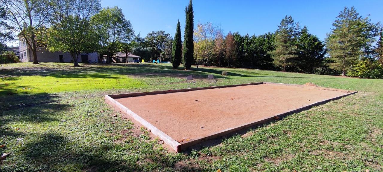 Bed and Breakfast Domaine Les Garrigues Puygaillard-de-Quercy Esterno foto